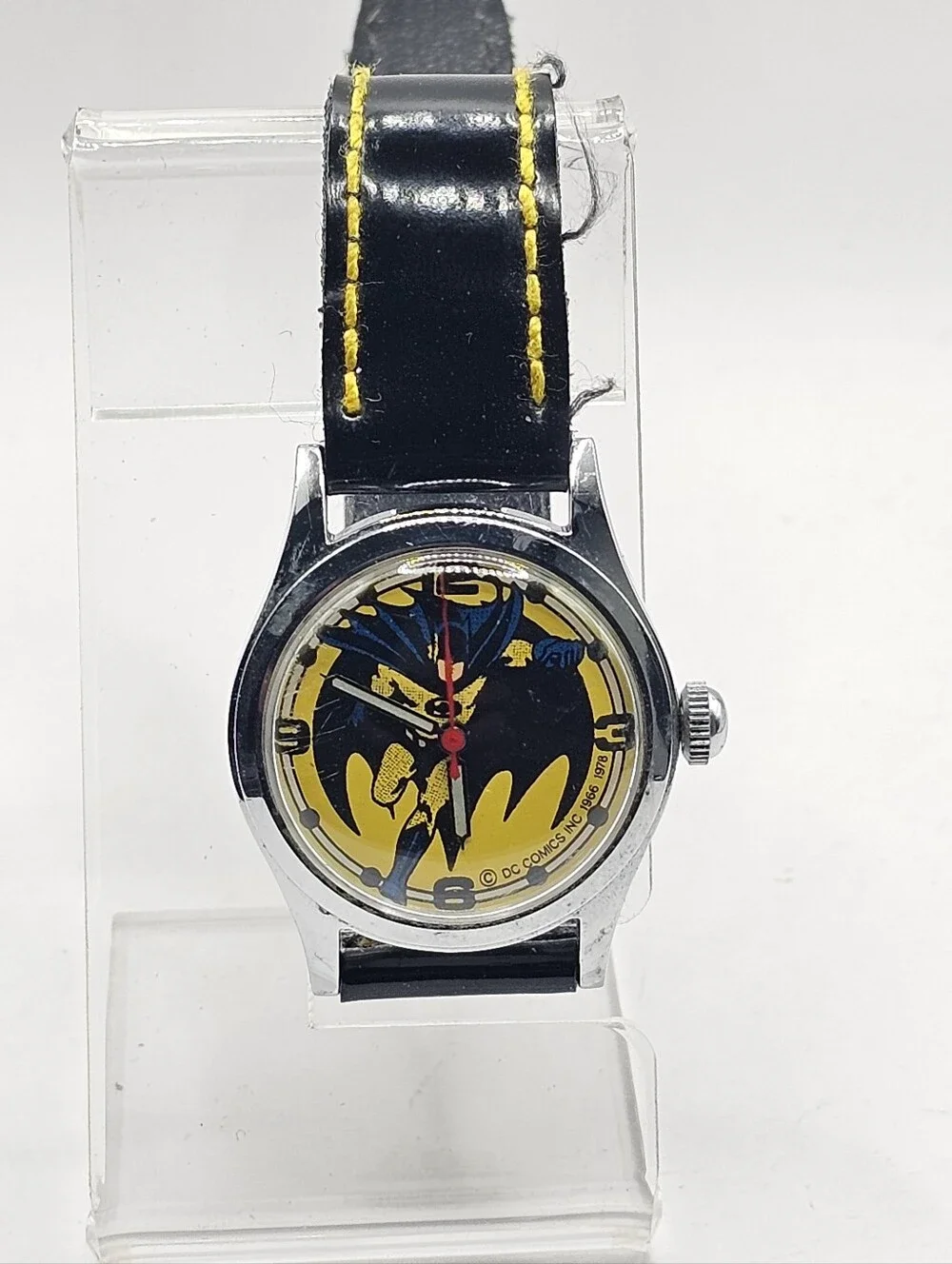 1978 Batman DC Comics Manually Wound Wristwatch Running